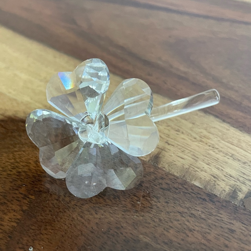 Crystal Heart 4 Leaf Clover
